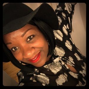 Meet your Posher, Clevanna